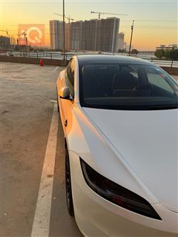 تسلا موديل 3